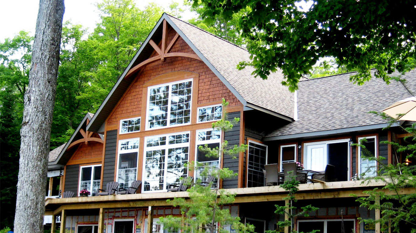 custom-built-home-haliburton-lake
