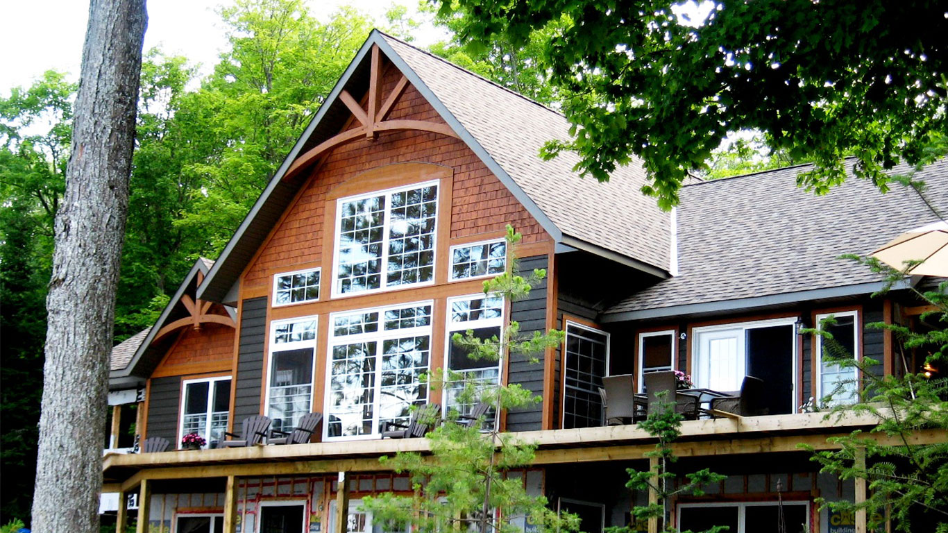 custom-built-home-haliburton-lake