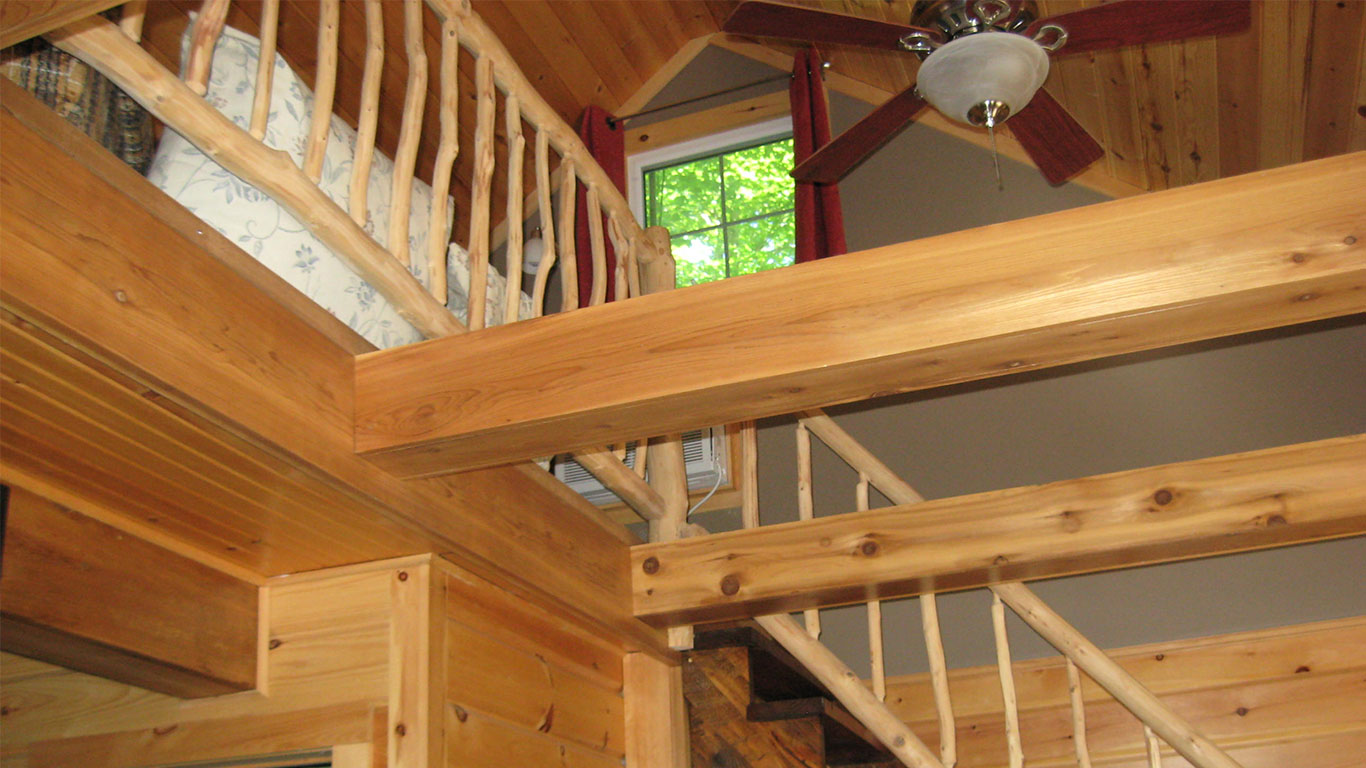 Willemse Contracting - Rustic Stair Railing